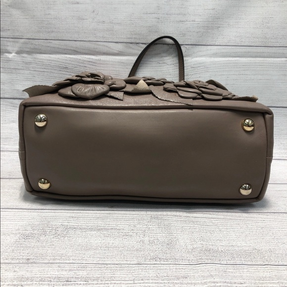 VALENTINO GARAVANI Leather Floral Applique Tote bag - Picture 6 of 7